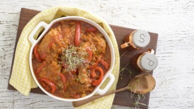 Chicken in chakalaka and red pepper casserole - 10 JUNE