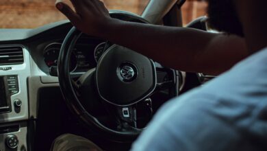 ElanaWagner-20-04-2022-Travel-BookingACar.1