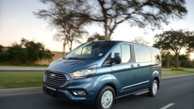 ford_tourneo_custom_ltd_06_1800x1800