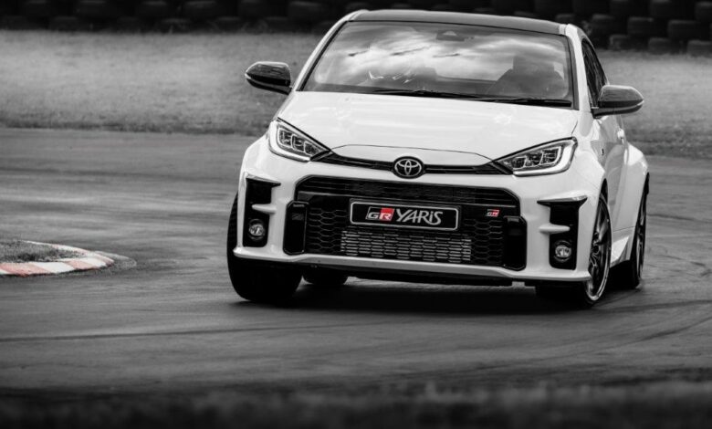 GR-Yaris-130