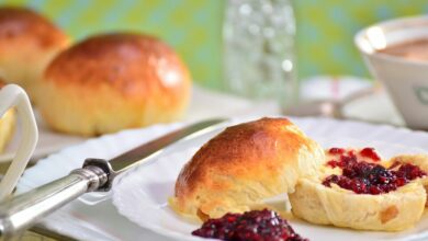 Jam-and-scones