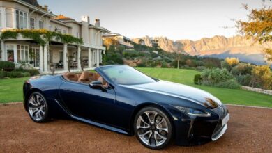 LexusLC500_03(medium)