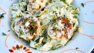 Meatballs in creamy dill sauce