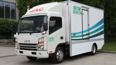 N55 EV RHD EXTERIOR 2_1800x1800