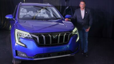 Rajesh Gupta CEO of Mahindra SA with the XUV700_1800x1800
