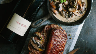 SATURDAY ENTERTAIN - Pan-fried steak with creamy mushroom and green peppercorn sauce - 16 OCT