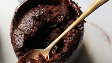 Self-saucing chocolate mud cakes - 22 AUG