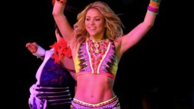 Shakira-World-Cup-Closing-Ceremony-waka-waka