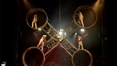 TheDoubleGiantWh_81535