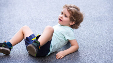 Toddler tumbles: When to be concerned