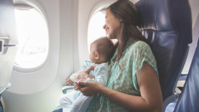 Travel hacks and tips for flying with a baby