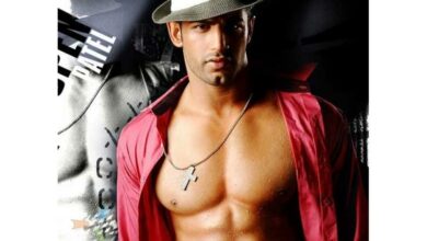 UpenPatel_529893541
