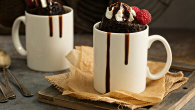 When it comes to yummy dishes, kids love cake in a cup!
