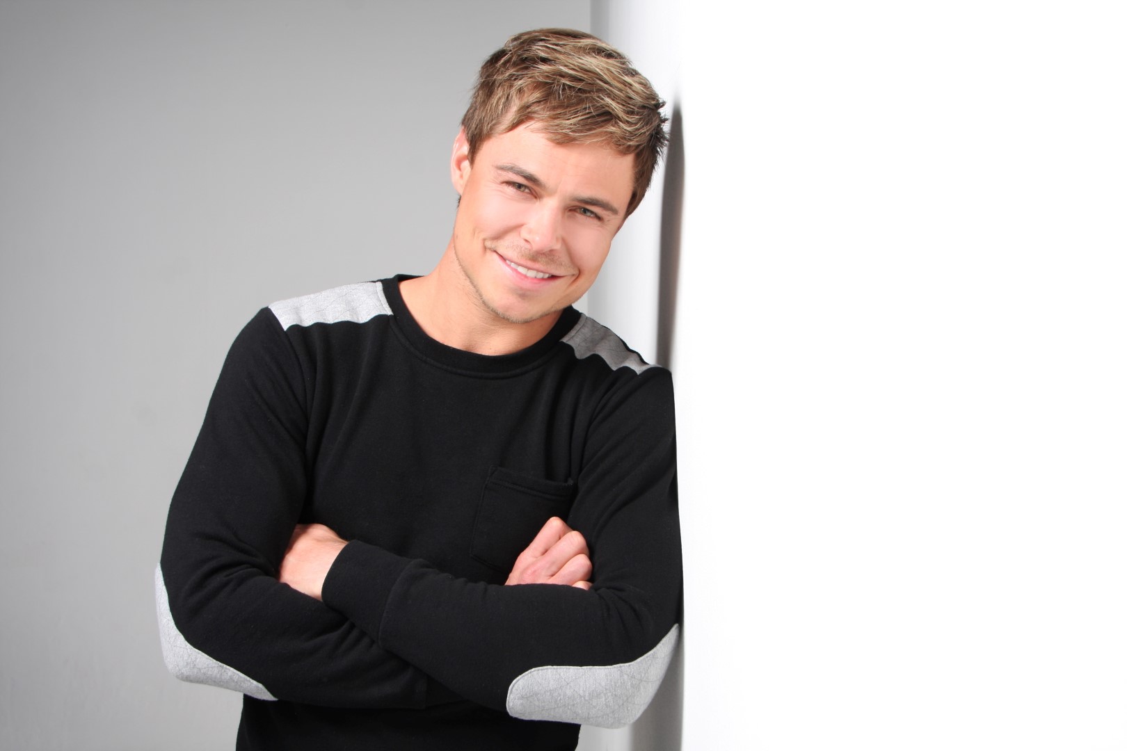 Bobby van Jaarsveld (Large)