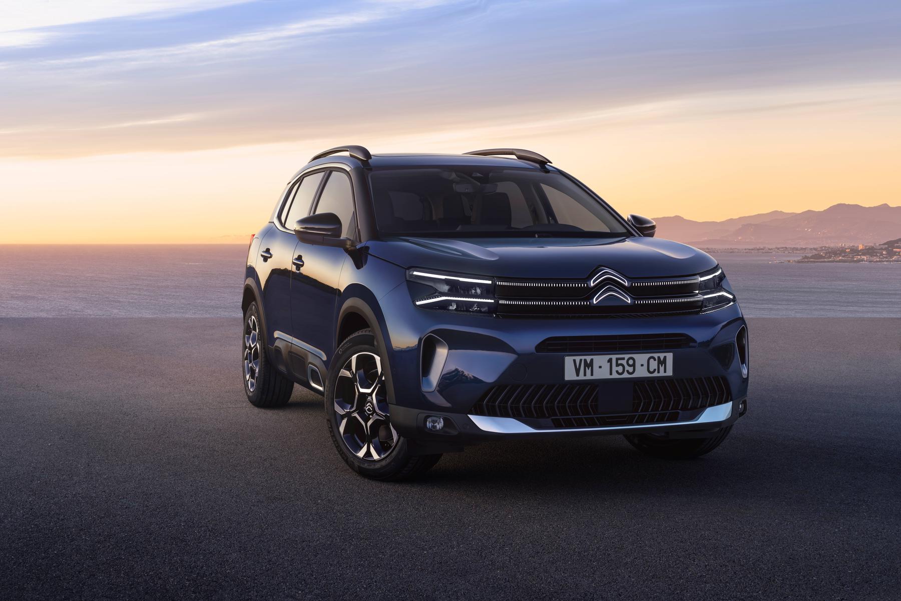 Citroen C5 Aircross 8_1800x1800