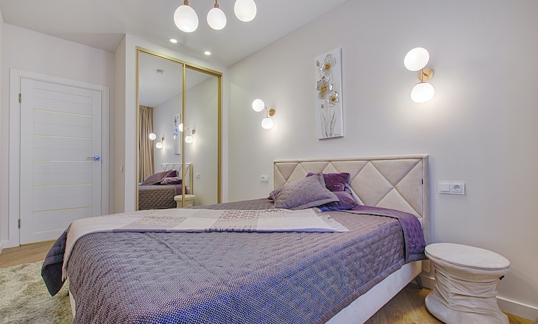 Keep your small bedroom tidy