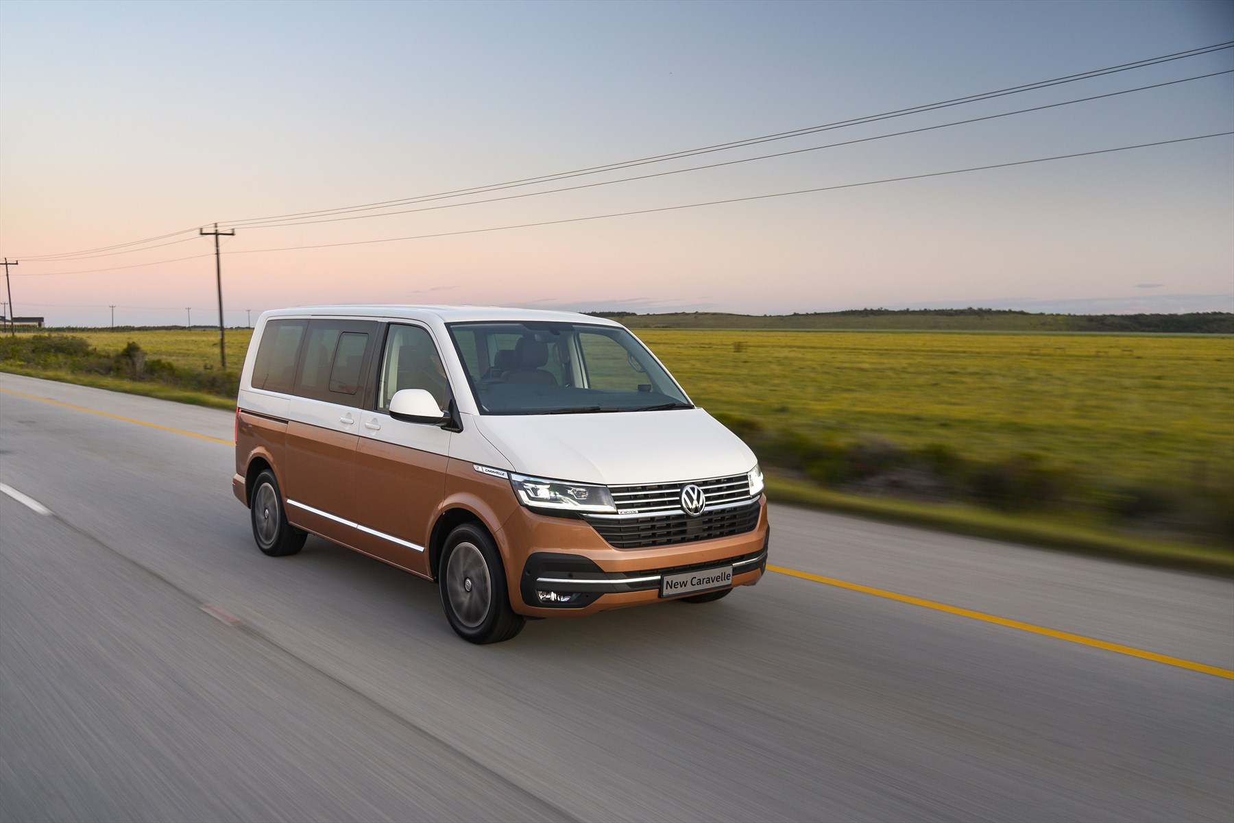 volkswagen-t61-caravelle-dynamic_008_1800x1800