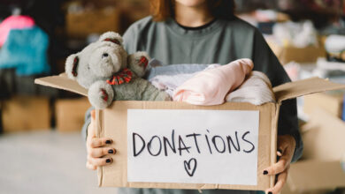 6 Fun acts of kindness for your child