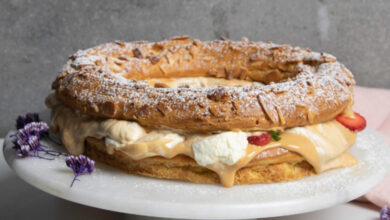 Houx pastry wreath with a crispy twist