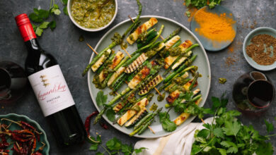 Grilled green skewers with halloumi and chermoula