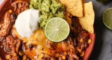 Quick pulled chicken chilli con carne made in the multi-cooker