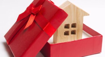 Holiday check list for every home