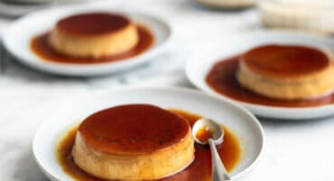 Classic vanilla crème caramel made in a multicooker