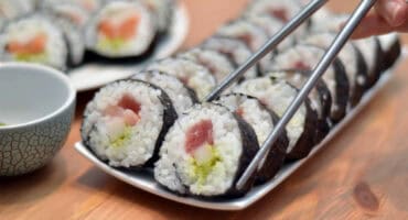 Simple tuna and avocado maki rolls