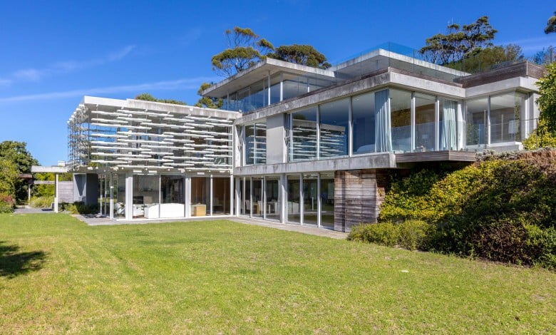 5 Bedroom house in Constantia