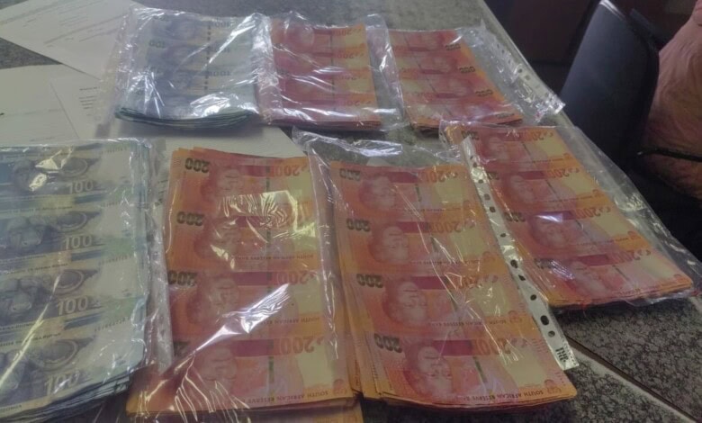 counterfeit money in plastic bags