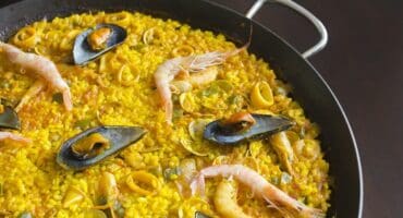 Celebrate World Paella Day with this Spanish classic