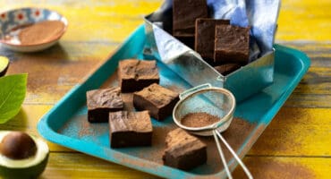 No-bake chocolate avocado fudge recipe