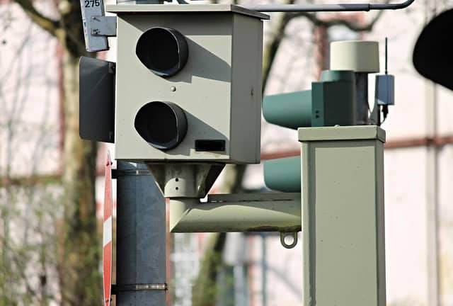 speed camera at traffic light