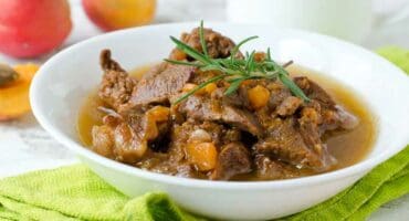 Laager rooibos infused, lamb and apricot tagine