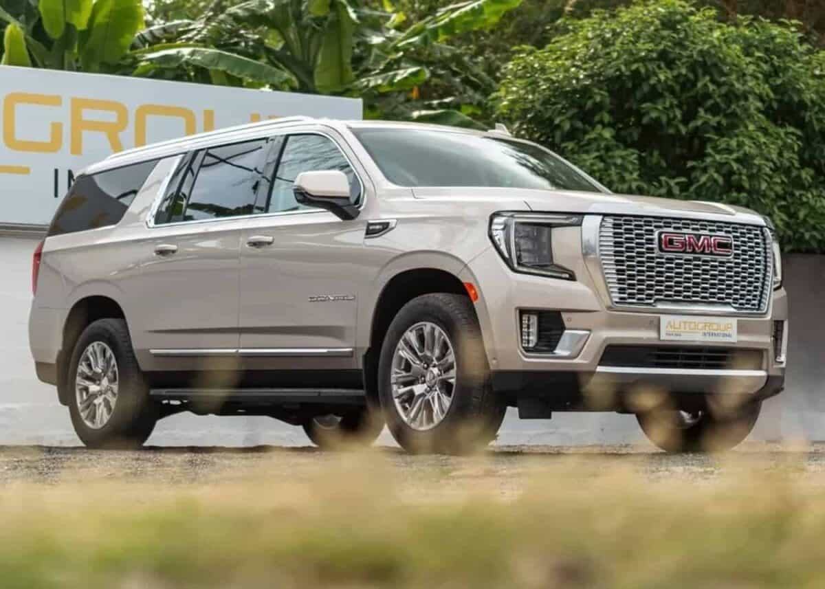 Yukon XL front view