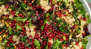 Quinoa, pistachio and pomegranate salad
