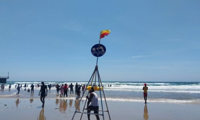 3 beaches reopen after pollution tests clear water quality