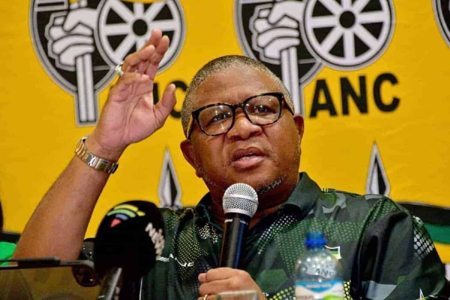 Mbalula announces mayoral changes in the Free State; analyst believes this is politicking | Network News