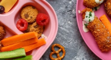 Crumbed pork strips with chutney yoghurt dipping sauce