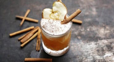 Honey, cinnamon and apple whisky sour