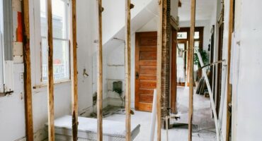 Legal Guide for Homeowners Planning Major Renovations