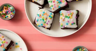 Fudgy brownies with vanilla yoghurt glaze