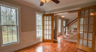 Smart strategies to ensure safe housing for ageing parents