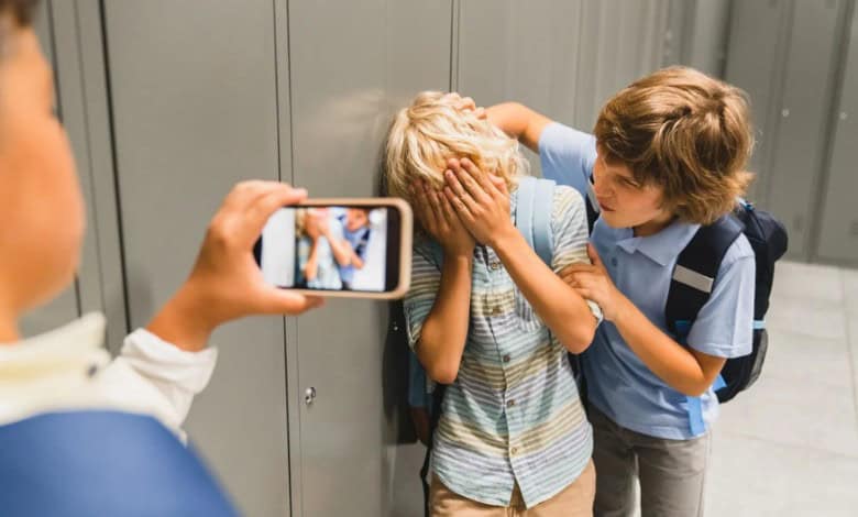 ‘School bullying’ searches spike 202% as SA kids return for term three