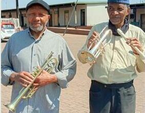 Musicinstrumentsd_19381