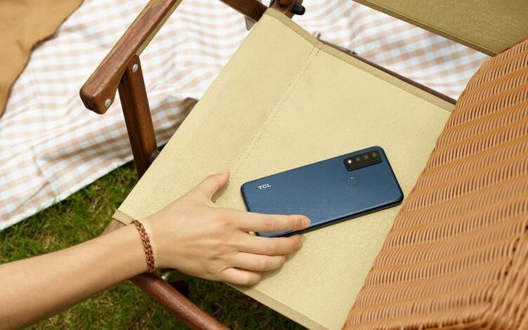 Mid-range 5G Android