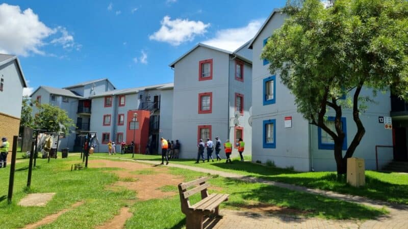 Human Settlements Minister Thembi Simelane has handed over 197 homes at the Jabulani Parcel K Mega Project in Soweto, as part of a development that will ultimately provide 704 housing units.