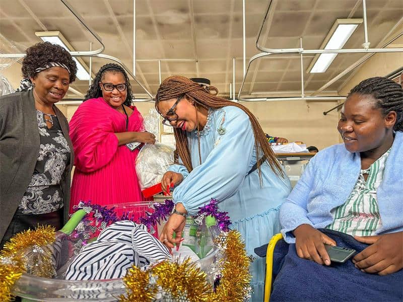 Gauteng public health facilities welcomed 396 newborns on New Year’s Day, with the provincial Health MEC visiting new mothers at Leratong Hospital to mark the occasion.