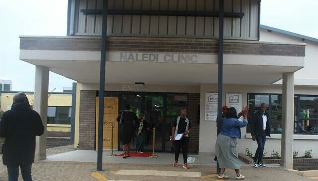 The modern clinic was thoughtfully designed and built with a focus on a pleasant environment for patients and staff.