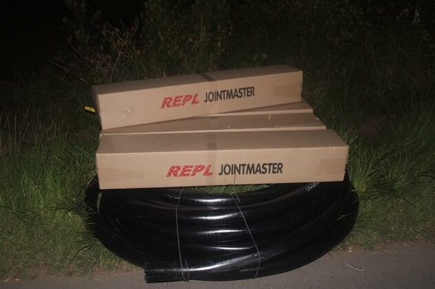 Residents of Ward 39 have been without electricity for hours due to cable theft.